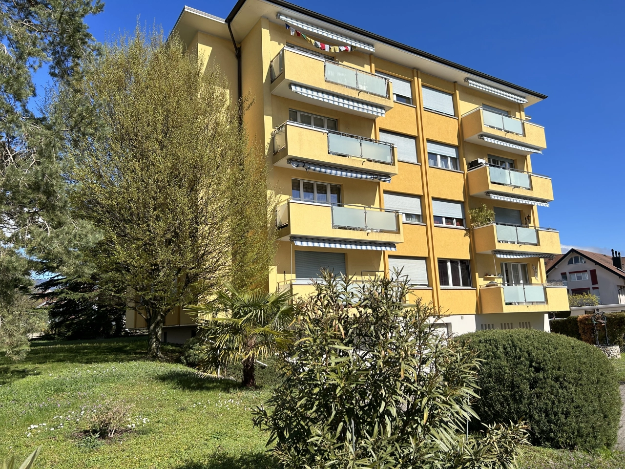 Appartement de 2.5 pièces avec balcon. Idéal pour investissement