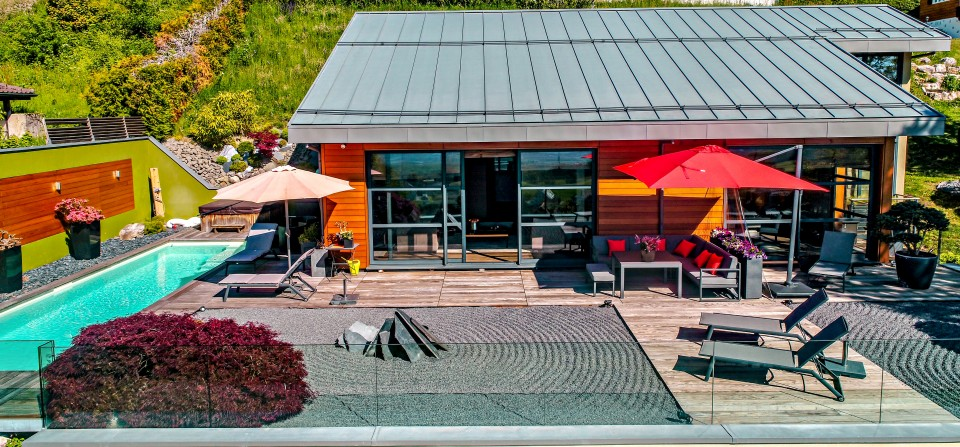 VISITE 3D // Villa meublée / Vue imprenable sur le lac / Piscine