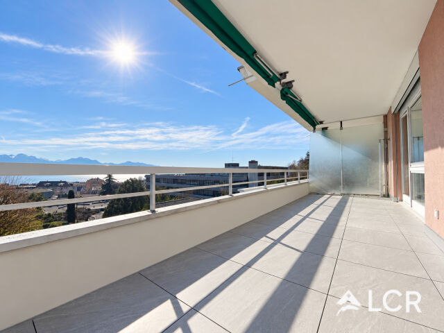 Splendide appartement meublé de 5 pièces avec vue lac