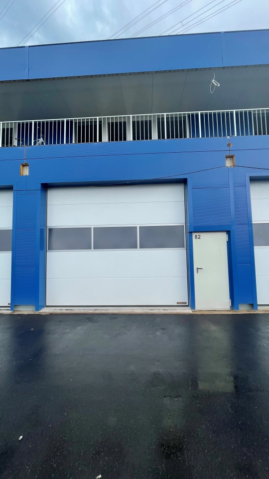 Grands locaux artisanaux et industriels neufs