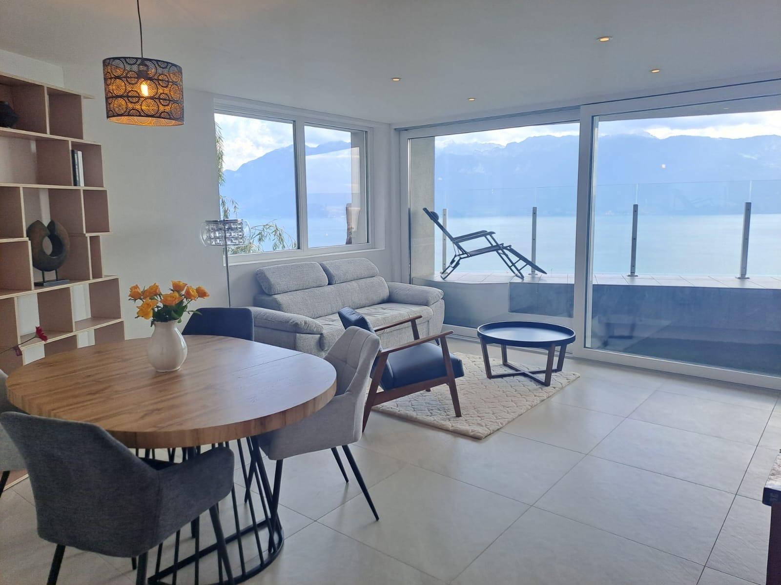 Bel appartement meublé de 3.5 pièces avec vue imprenable sur lac et montagnes - Chexbres