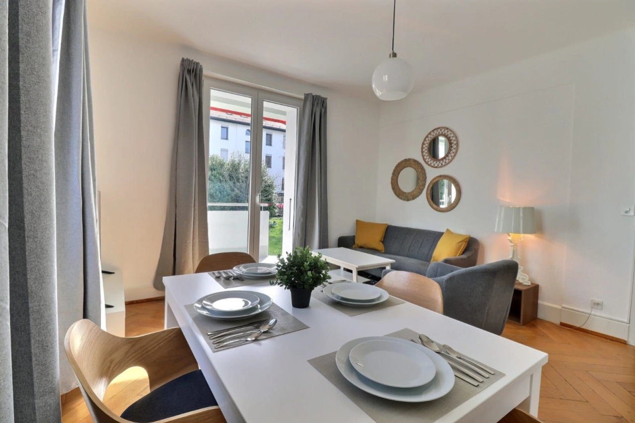 Bel appartement meublé 3.5P à Lausanne / 2 CHB / 1 SDB / 1 Terrasse