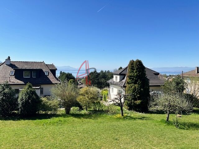 Bien d'exception sur parcelle constructible