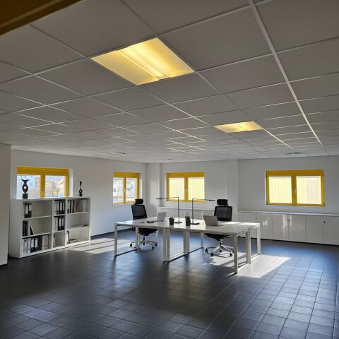 À louer – Surface de bureaux & atelier à Chavornay