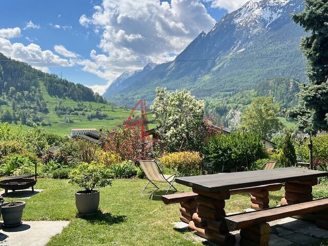 Val de Bagnes Vollèges (Etiez) Spacieuse maison familiale 7.5 pièces