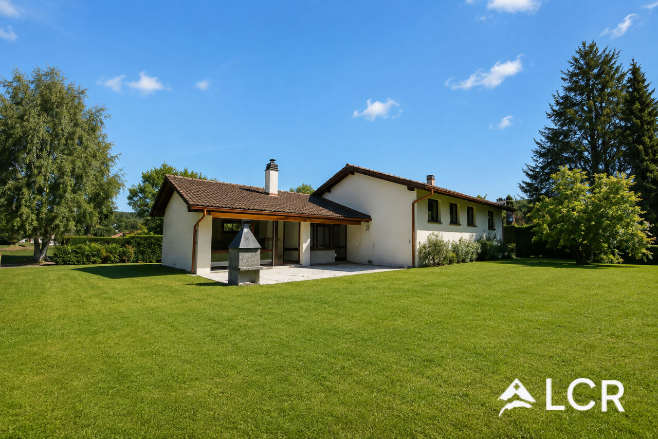 Belle maison 7 pièces / 5 chambres / Jardin et terrasse — Foto 1 von 11