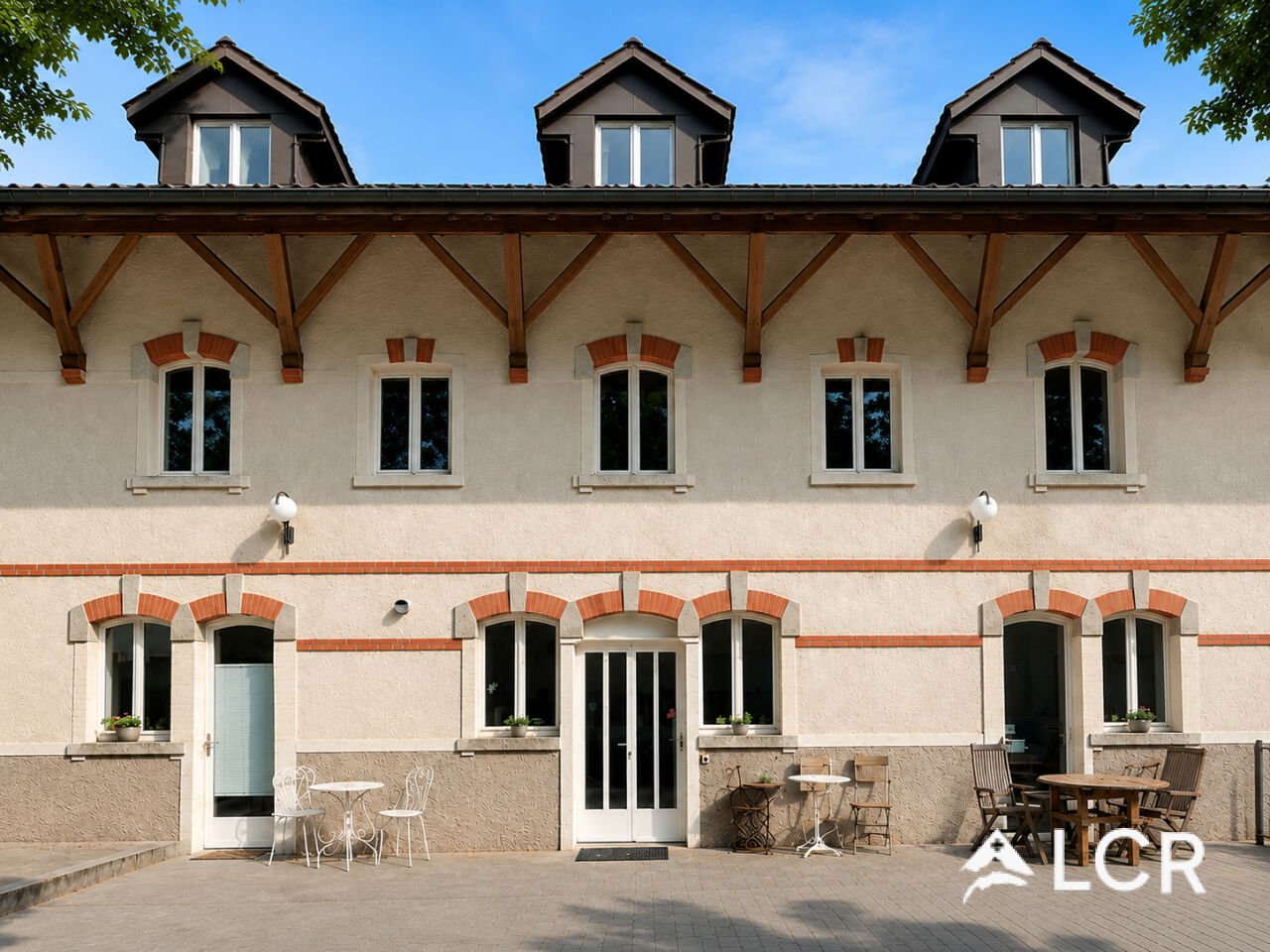 Espace de 217m² dans l'ancien Manège du Château de Vaumarcus — Foto 1 von 16