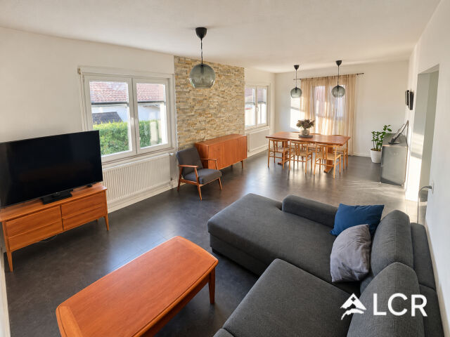 Bel appartement de 6.5p à Chézard-st-Martin