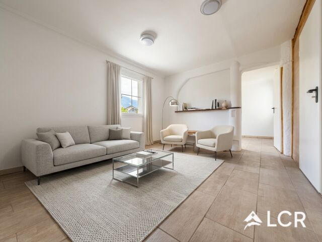 Bel appartement atypique à Saviese / 3 CHB / 1 SDB / 1 Balcon / 3 places de parc / 1 cabanon